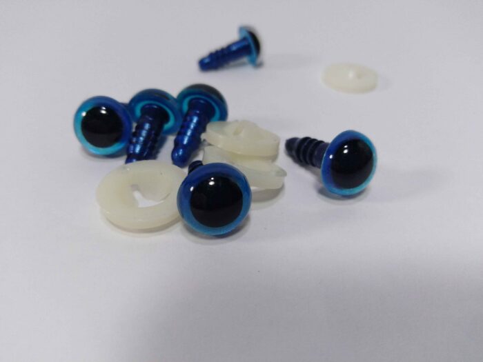 Oczka bezpieczne metaliczne niebieskie 10mm para scaled